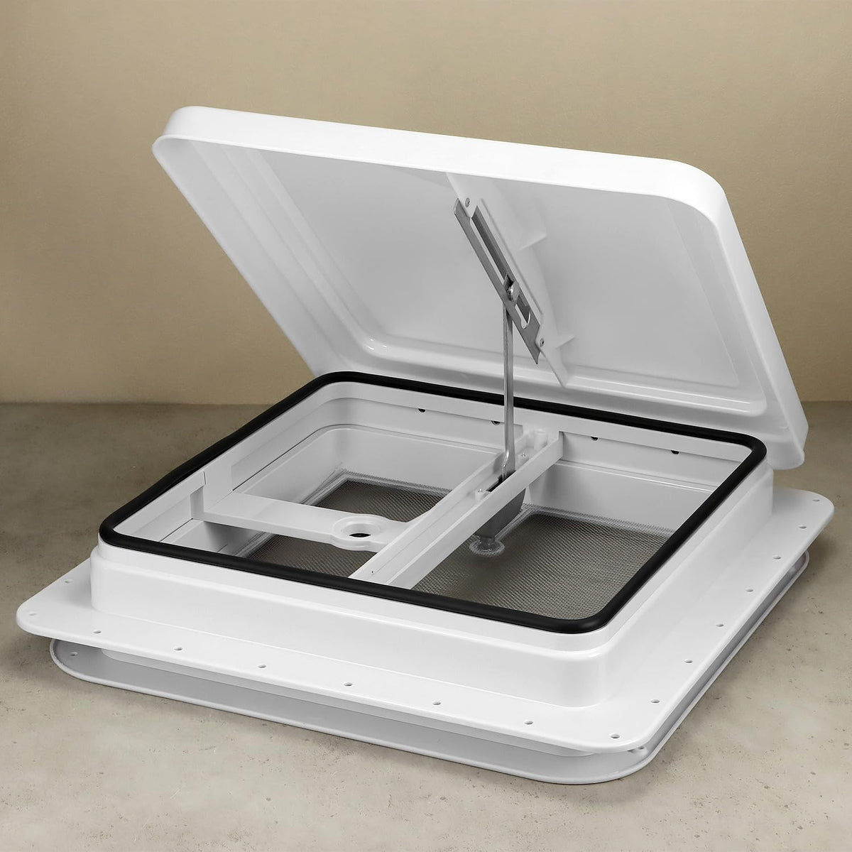 14 x 14 Manual RV Roof Vent Translucent Lid A780
